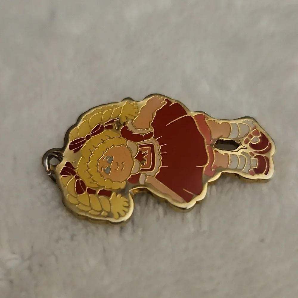 Vtg H. ELDON 1983 Cabbage Patch Doll Pendant